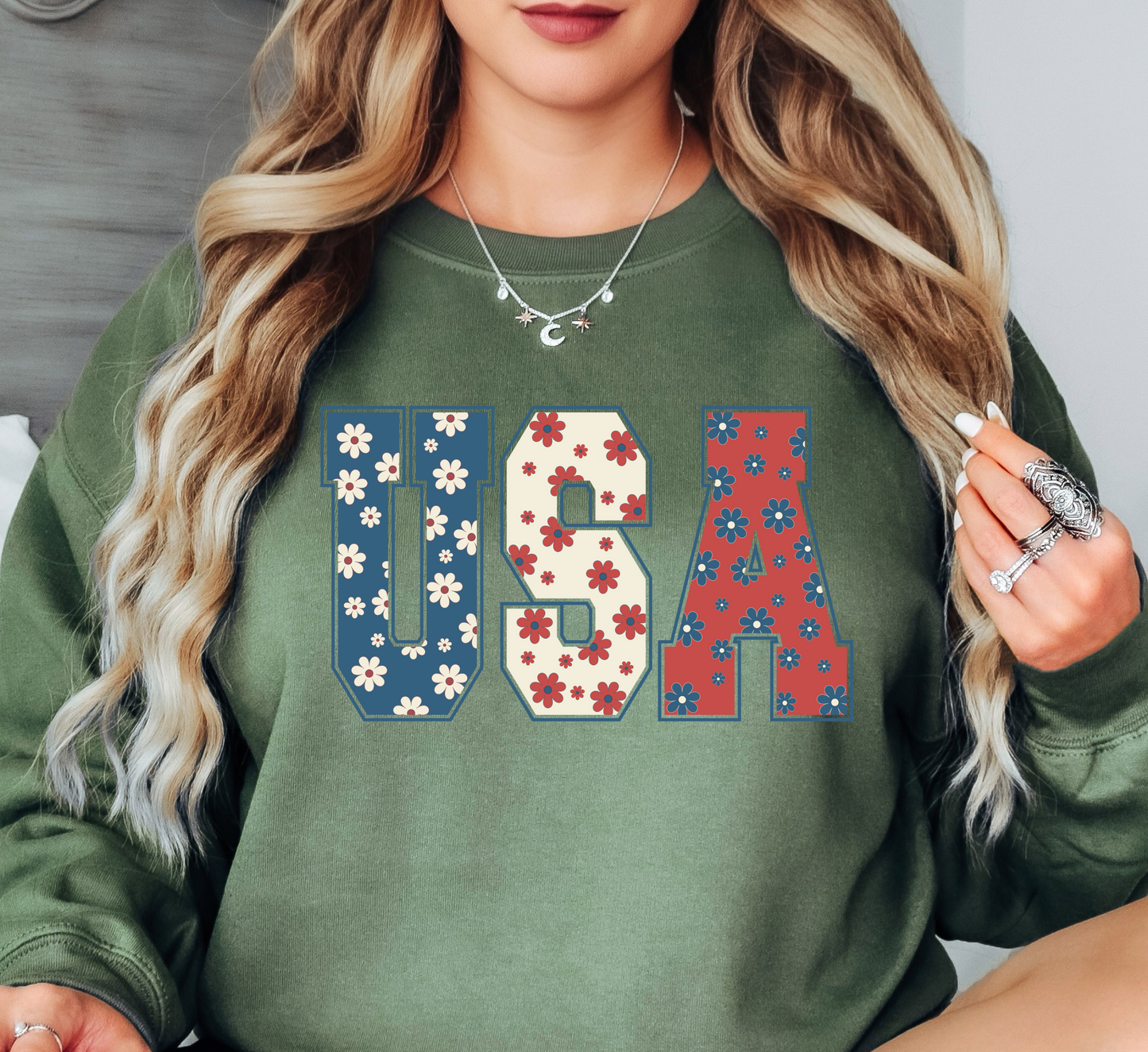 Floral USA Sweatshirt | Stars and Stripes Collection | Unique Gifts for Family and Friends