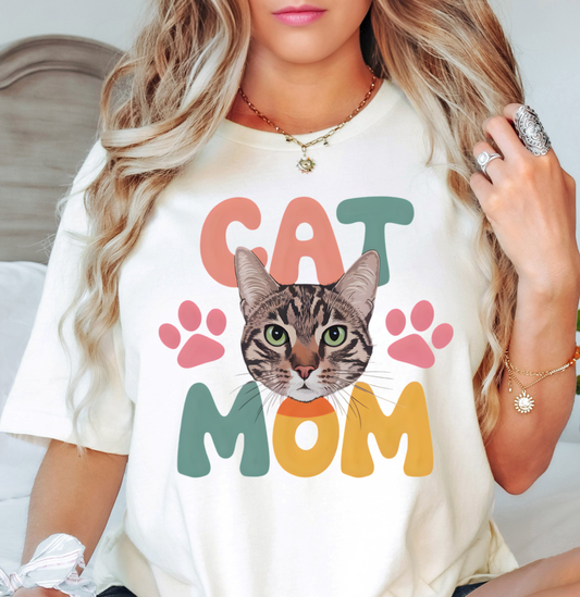 Cat Mom Love Tee | Pawsitive Vibes Collection | Unisex Pre-Shrunk T-Shirt