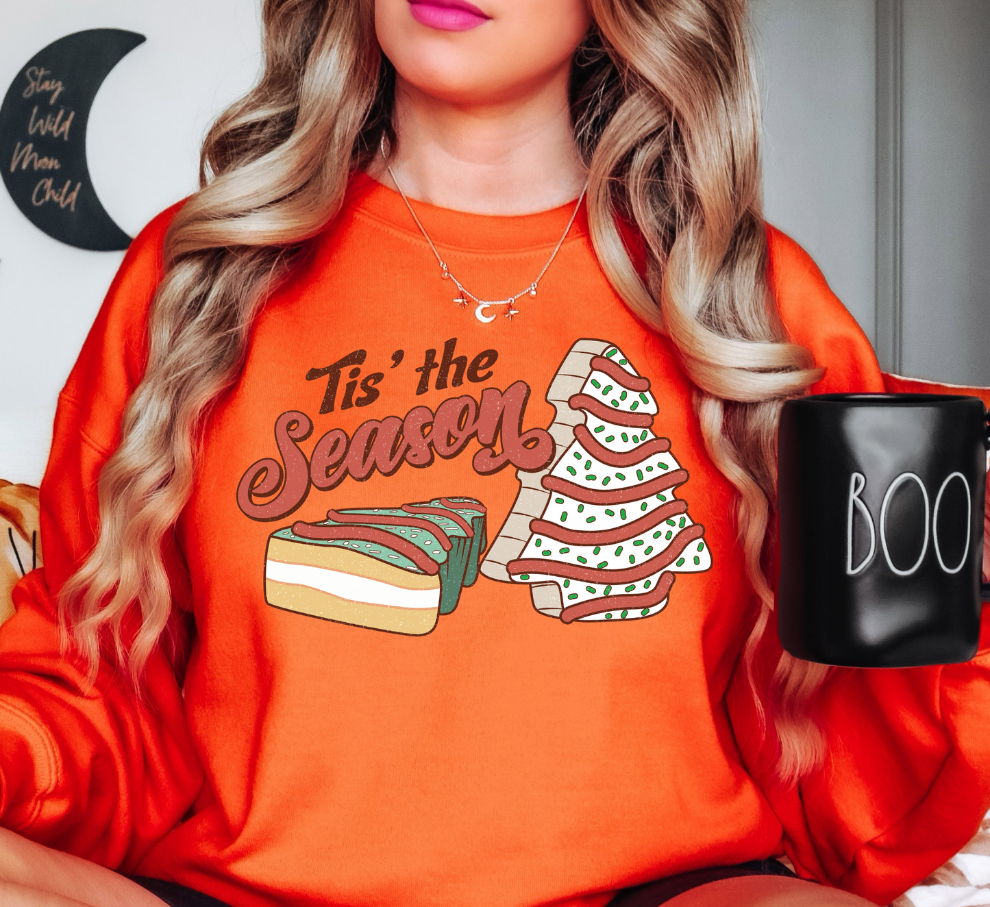 Tis The Season Cake Sweatshirt | Tis The Season Collection | Unique Gifts for Family Friends