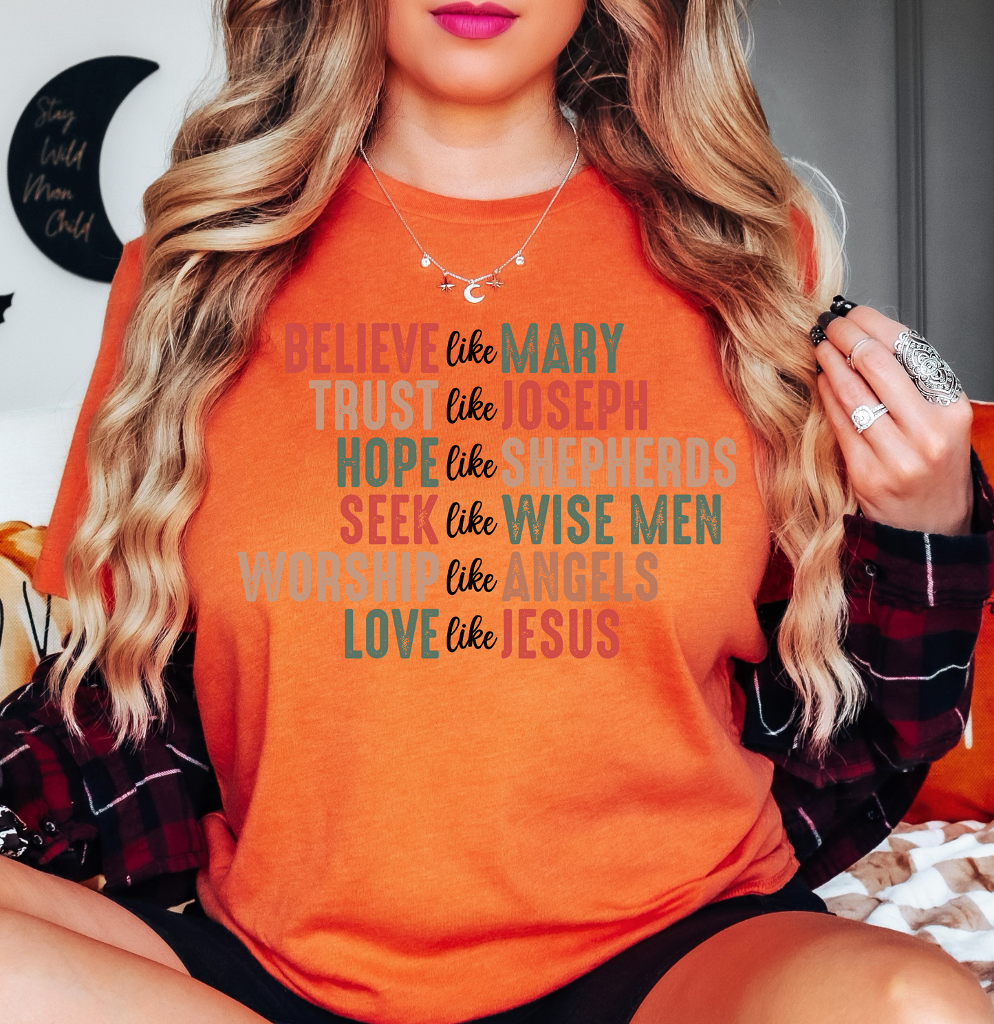 Love Like Jesus Xmas Tee | Tis The Season Collection | Unisex Pre-Shrunk T-Shirt