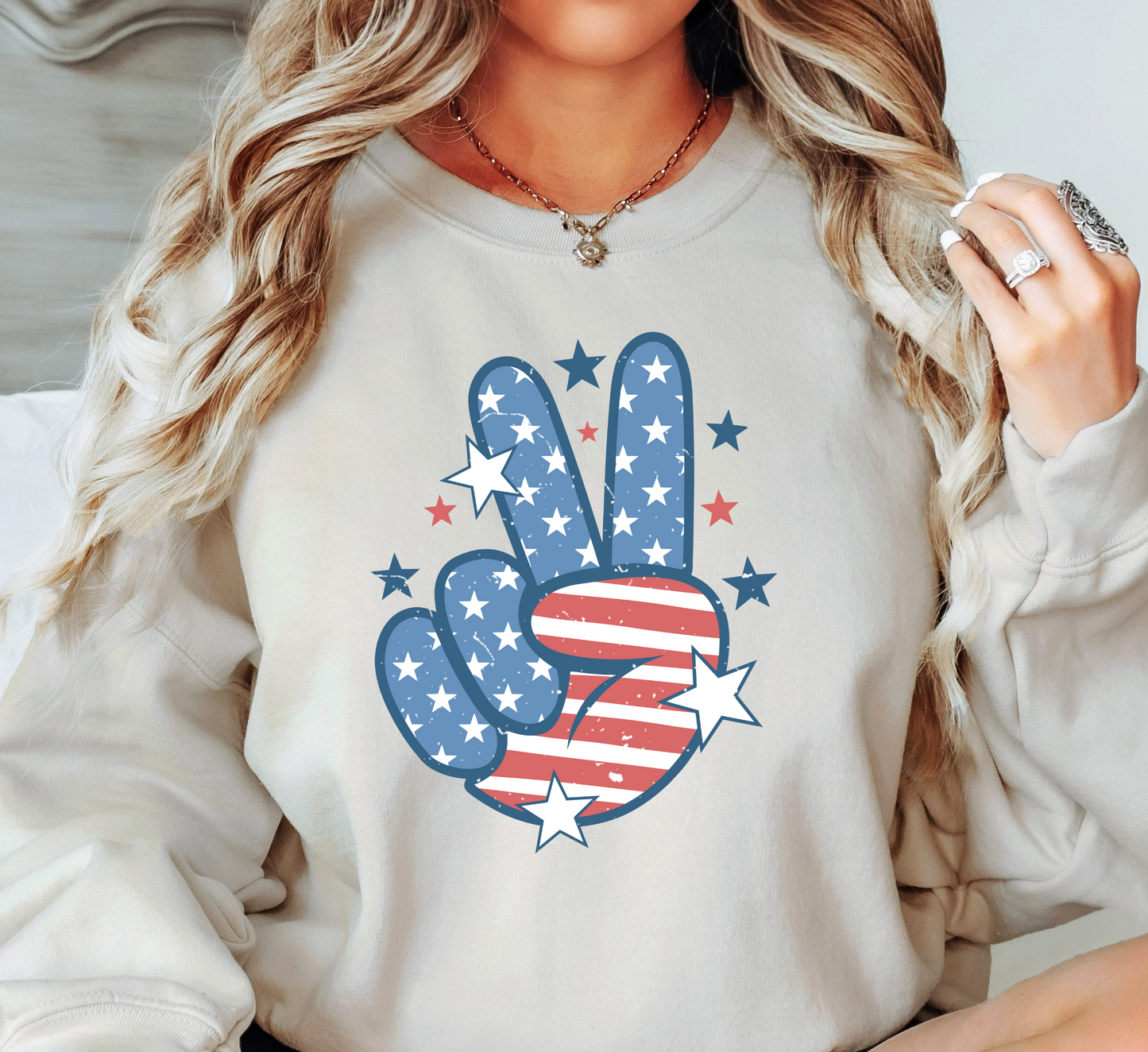 USA Peace Hand Sweatshirt | Stars and Stripes Collection | Unique Gifts for Family and Friends