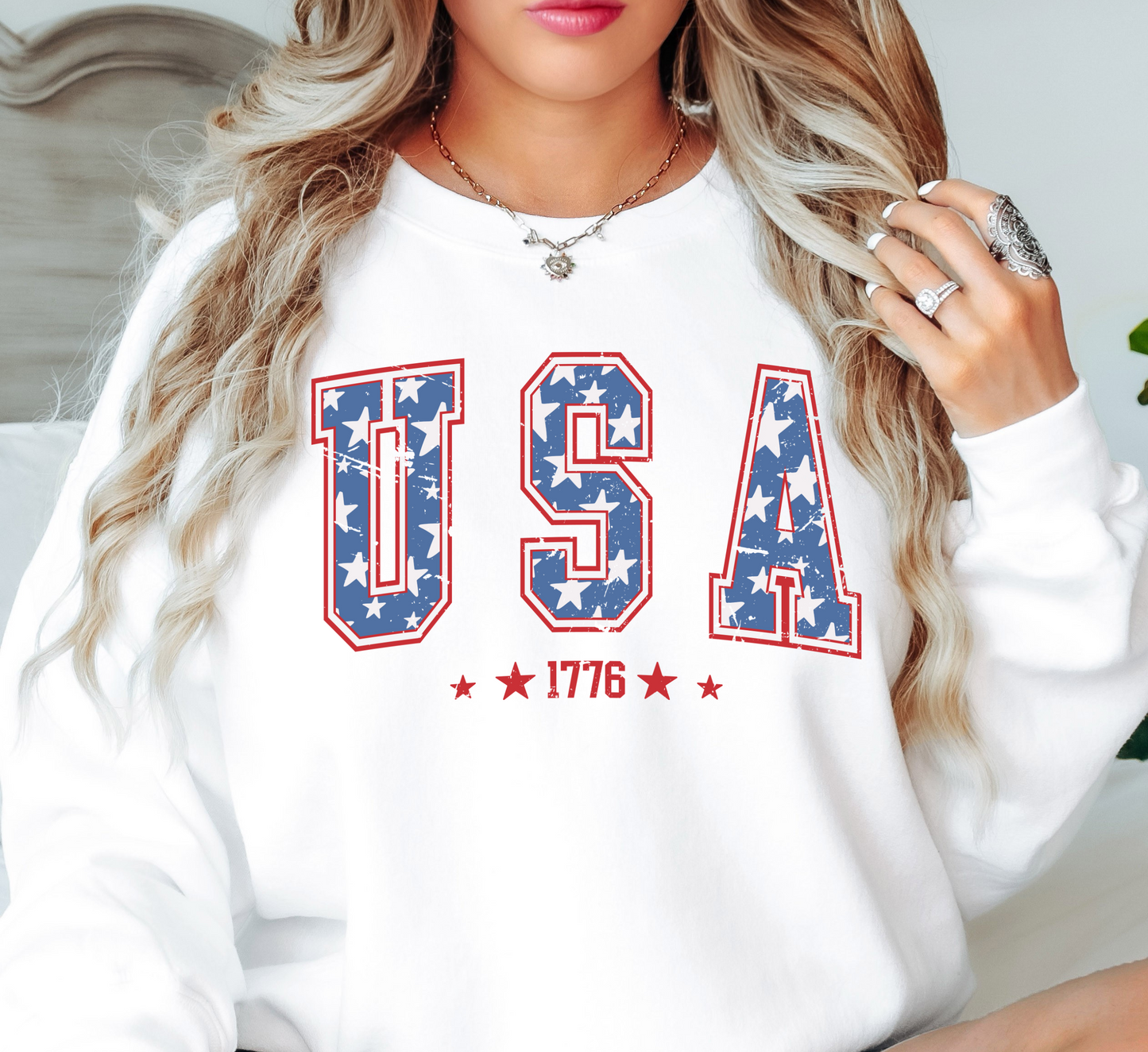 USA 1776 Sweatshirt | Stars and Stripes Collection | Unique Gifts for Family and Friends