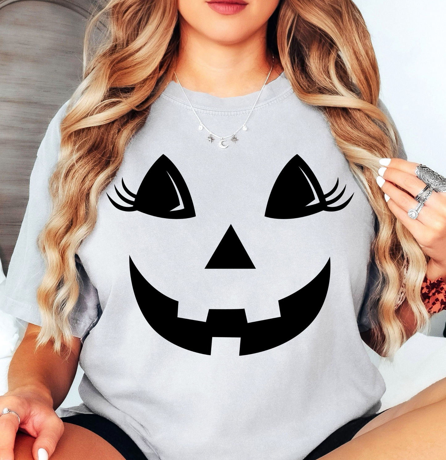 Cutie Jack O' Lantern Tee | Boo-tiful Vibes Collection | Unisex Pre-Shrunk T-Shirt