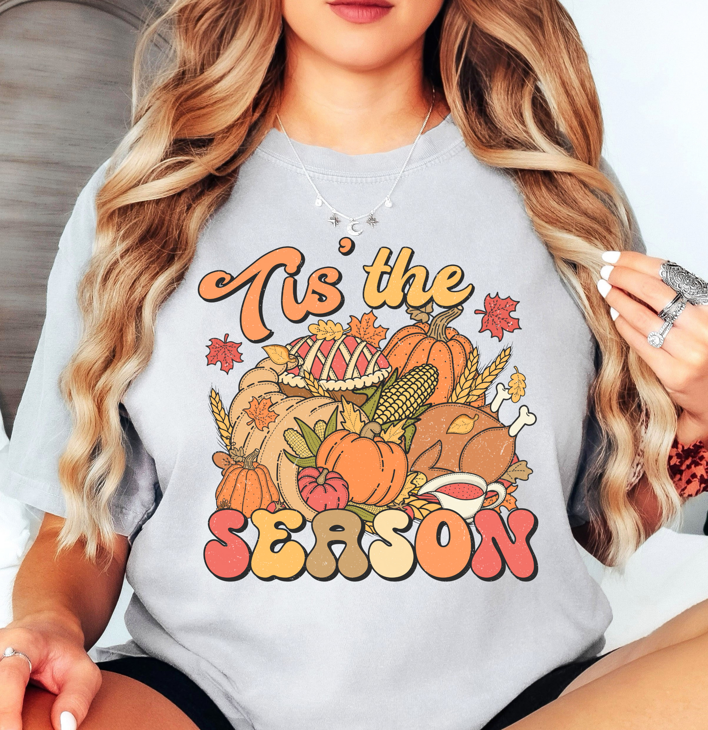 Tis' The Season Thanksgiving Tee | Harvest Joy Collection | Unisex Pre-Shrunk T-Shirt