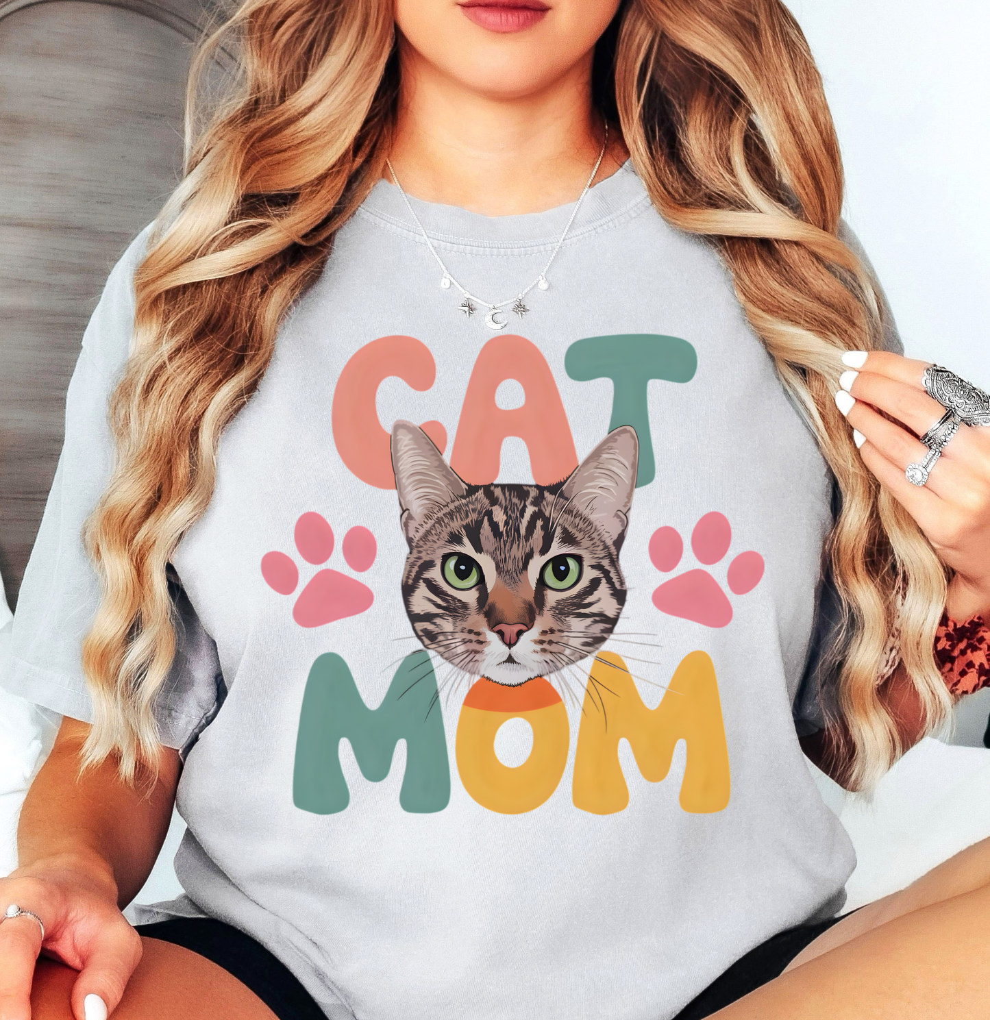 Cat Mom Love Tee | Pawsitive Vibes Collection | Unisex Pre-Shrunk T-Shirt