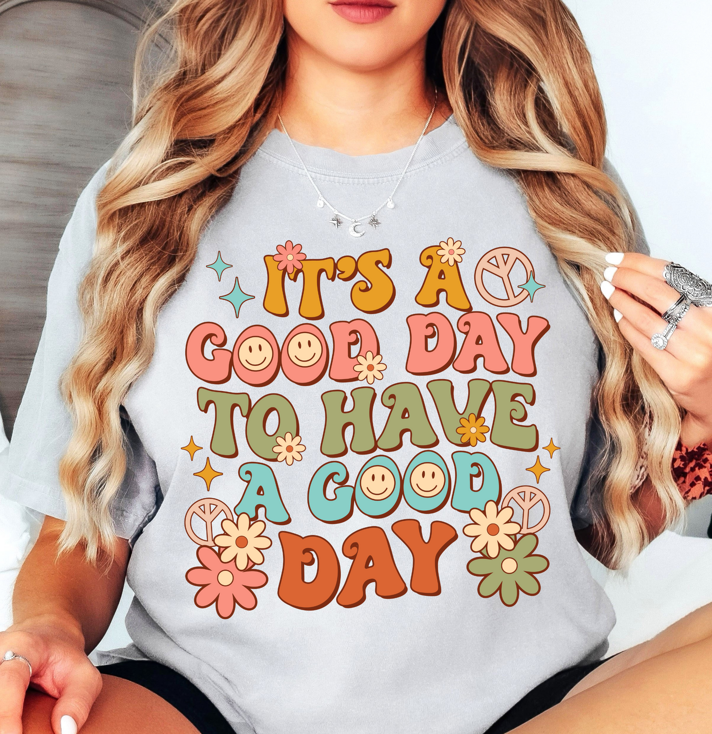 Retro Good Day Tee | Groovy Vibes Collection | Unisex Pre-Shrunk T-Shirt