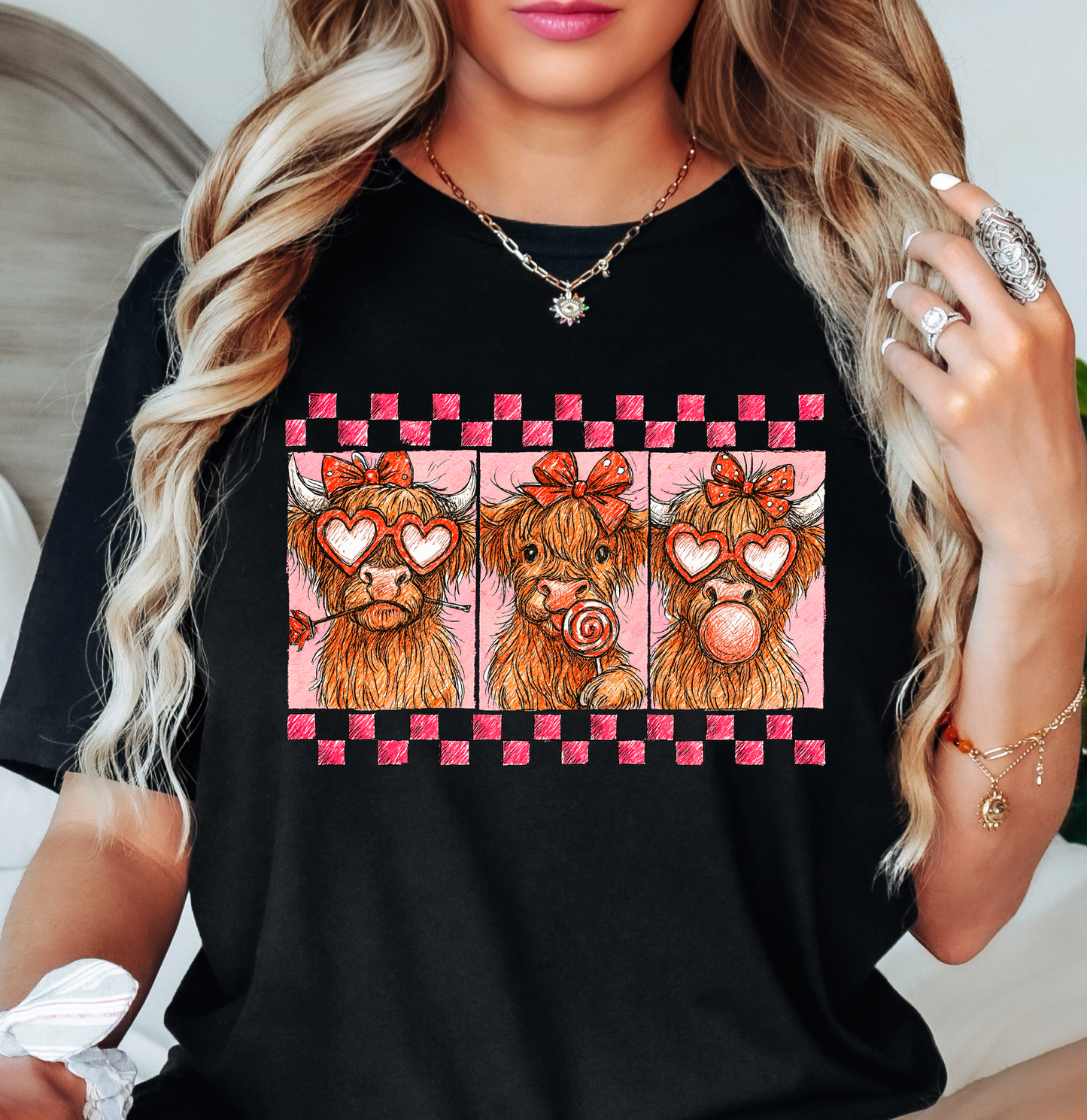 Retro Highland Cow Hearts Tee | XoXo Love Collection | Unisex Pre-Shrunk T-Shirt