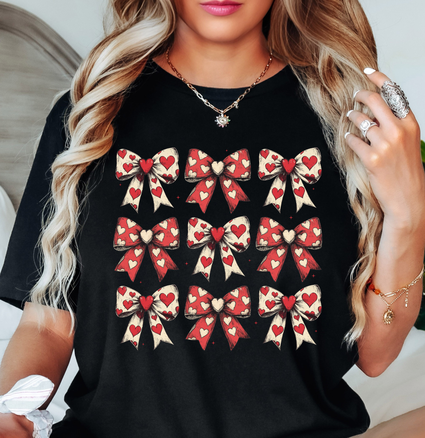 Coquette Bows Red Tan Tee | XoXo Love Collection | Unisex Pre-Shrunk T-Shirt