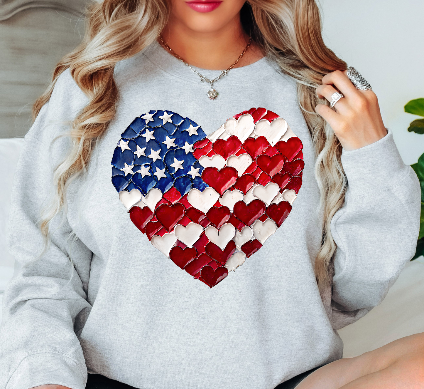 USA Heart Brushstrokes Sweatshirt | Stars and Stripes Collection | Unique Gifts for Family and Friends