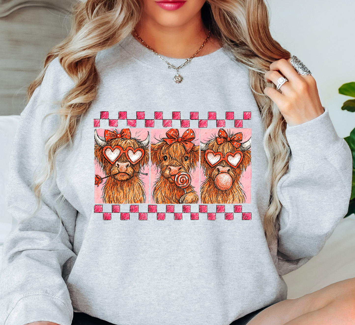 Retro Highland Cow Hearts Sweatshirt | XoXo Love Collection | Unique Gifts for Family Friends