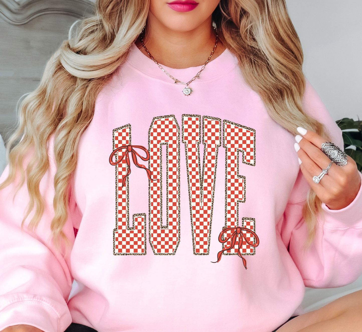 Retro Checkered Love Sweatshirt | XoXo Love Collection | Unique Gifts for Family Friends