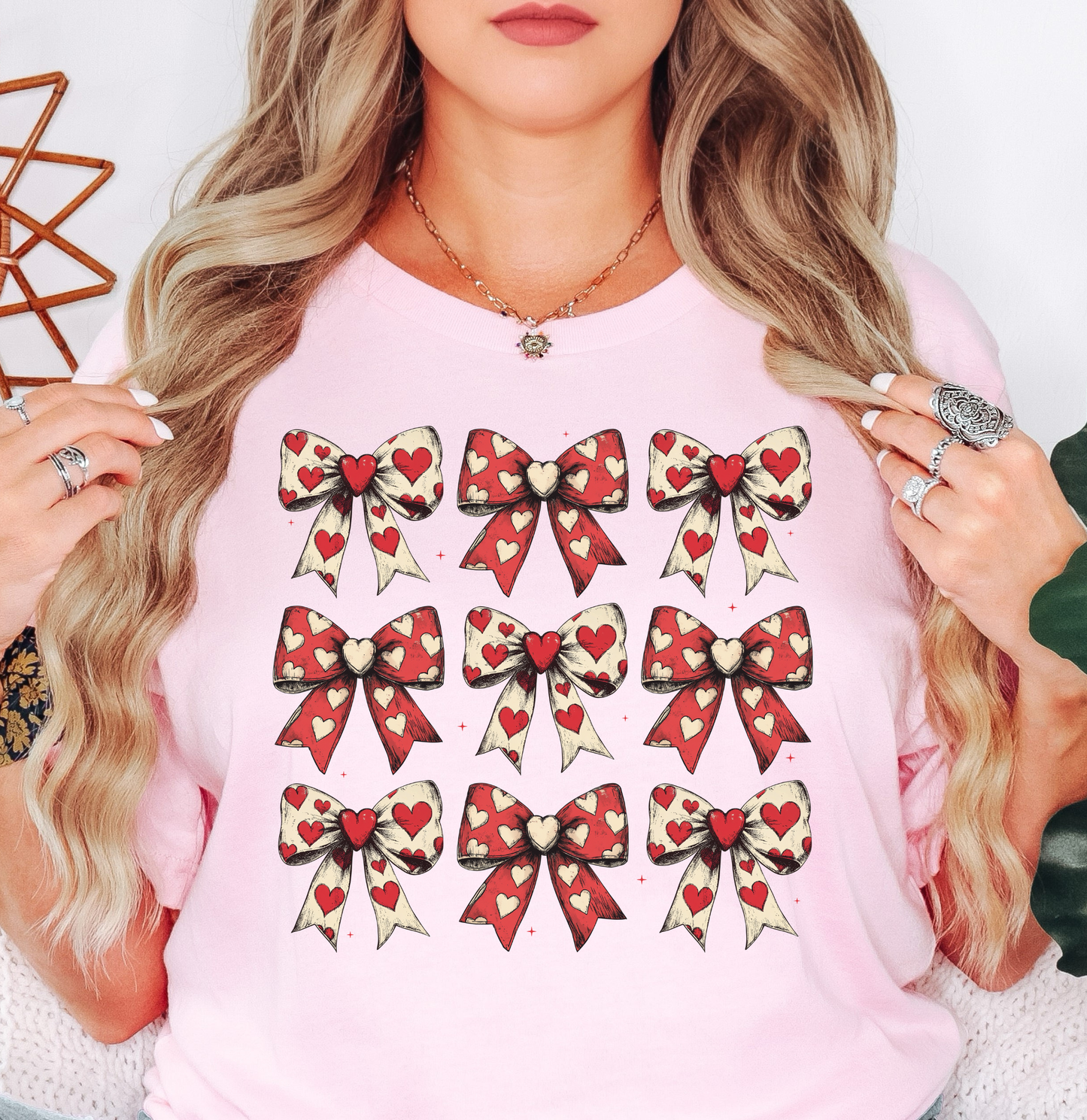 Coquette Bows Red Tan Tee | XoXo Love Collection | Unisex Pre-Shrunk T-Shirt