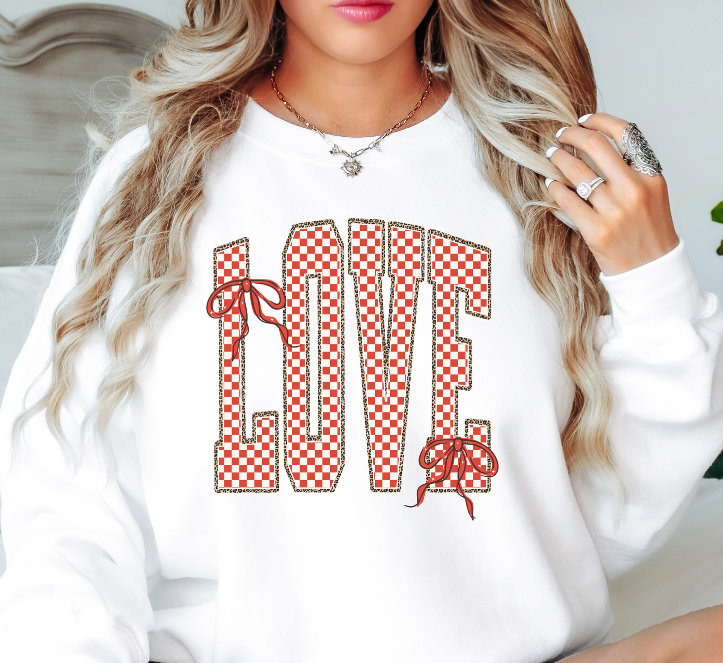 Retro Checkered Love Sweatshirt | XoXo Love Collection | Unique Gifts for Family Friends